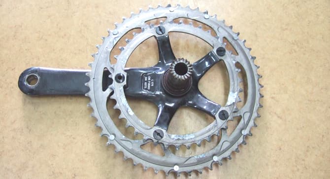 Campagnoloギアに起こっていた初めて経験するBBトラブル